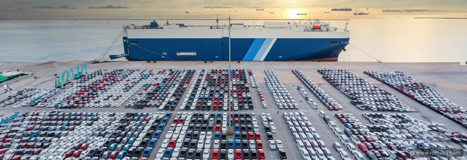 roro-shipping-exporting-a-car-freight-roll-on-roll-off-roro